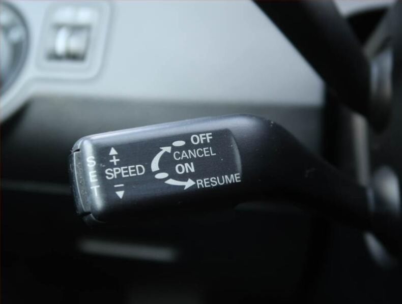 Volkswagen Passat - hlavní fotka