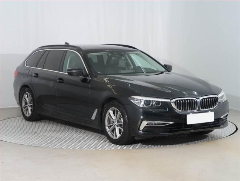BMW Řada 5 - hlavní foto