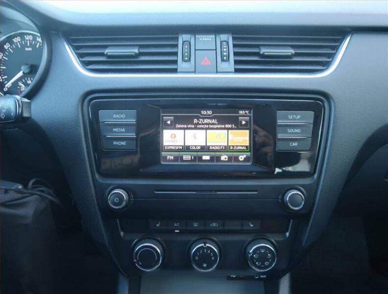 Škoda Octavia - hlavní fotka