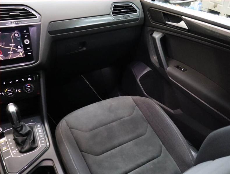 Volkswagen Tiguan - hlavní fotka