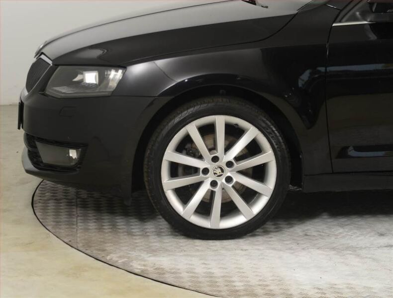 Škoda Octavia - hlavní fotka inzerátu