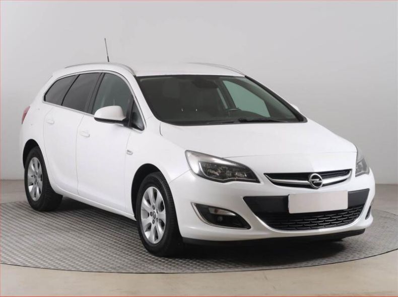 Opel Astra - hlavní foto