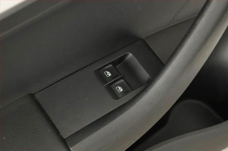 Škoda Rapid - hlavní fotka