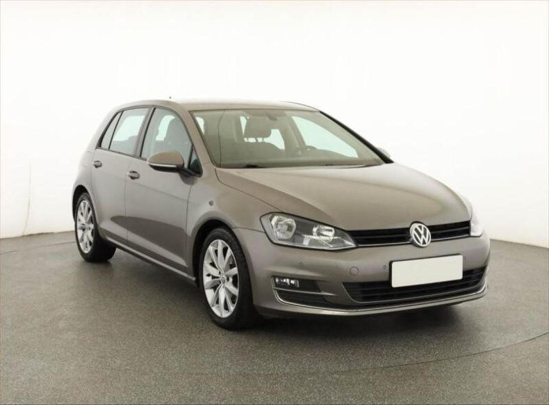 Volkswagen Golf - hlavní fotka inzerátu