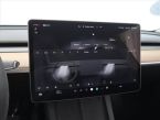 Tesla Model Y - fotka číslo 16