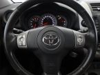 Toyota RAV 4 - fotka číslo 7