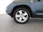 Toyota RAV 4 - fotka číslo 17