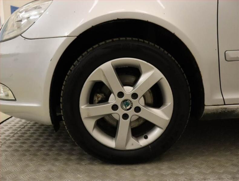 Škoda Octavia - hlavní fotka