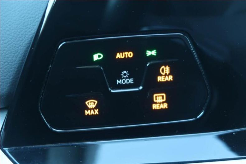 Volkswagen Golf - hlavní fotka