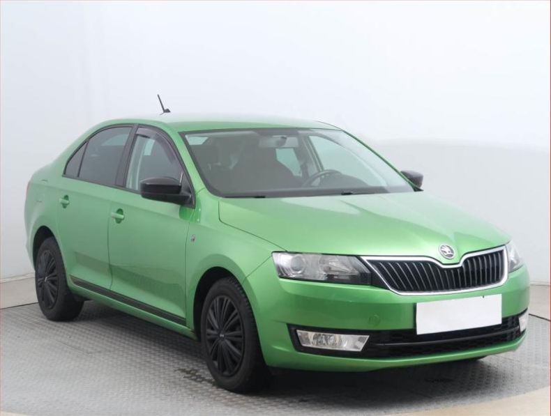 Škoda Rapid - hlavní foto
