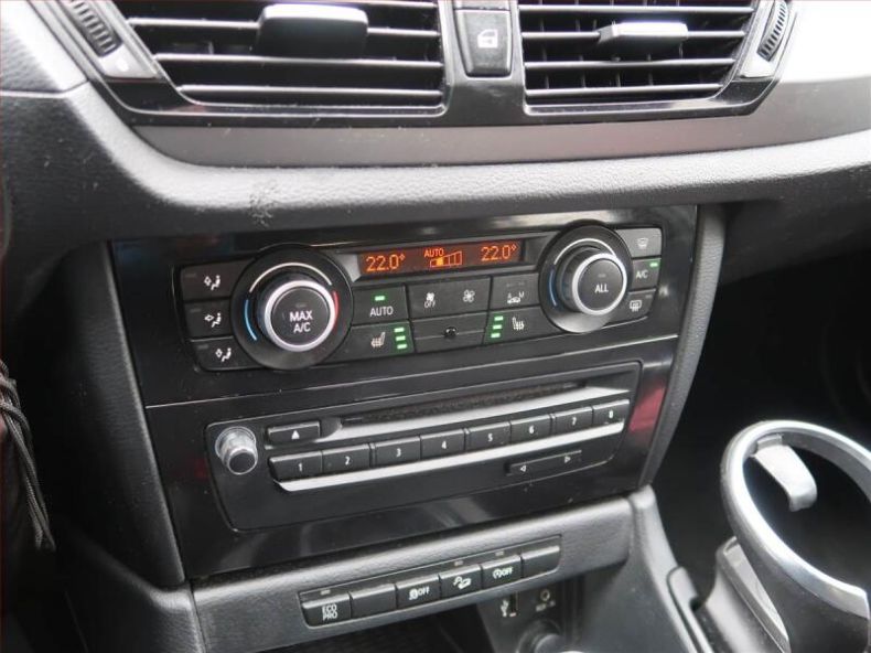 BMW X1 - hlavní fotka