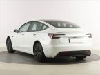 Tesla Model 3 - fotka číslo 3