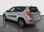 Toyota RAV 4 - fotka číslo 3