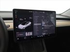 Tesla Model 3 - fotka číslo 21