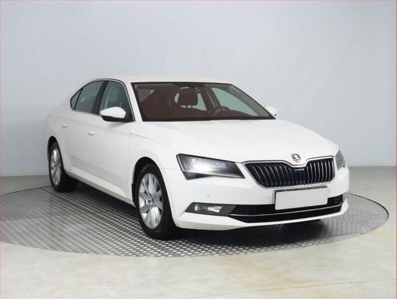 Škoda Superb - hlavní fotka inzerátu