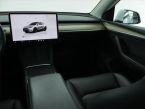 Tesla Model Y - fotka číslo 7