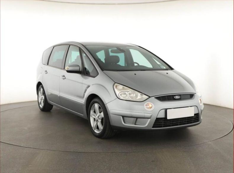 Ford S-MAX - hlavní fotka inzerátu