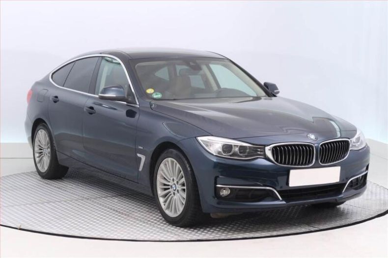 BMW Řada 3 - hlavní foto