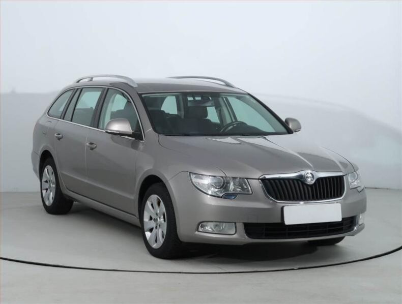 Škoda Superb - hlavní fotka inzerátu