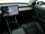 Tesla Model 3 - fotka číslo 7