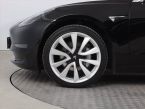 Tesla Model 3 - fotka číslo 14