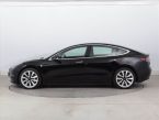 Tesla Model 3 - fotka číslo 2