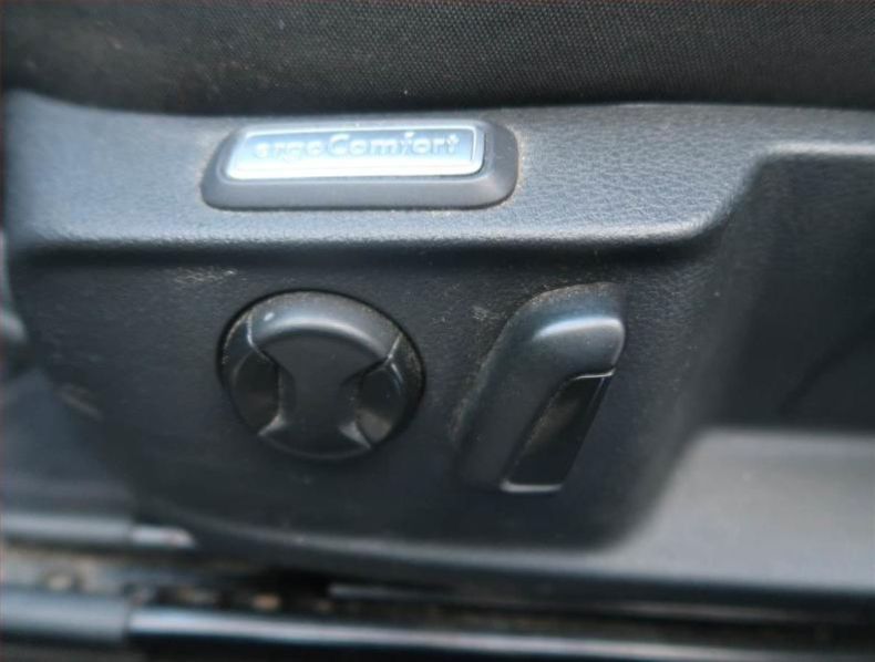 Volkswagen Passat - hlavní fotka