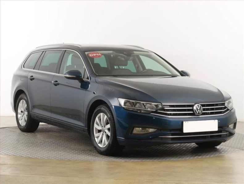 Volkswagen Passat - hlavní foto