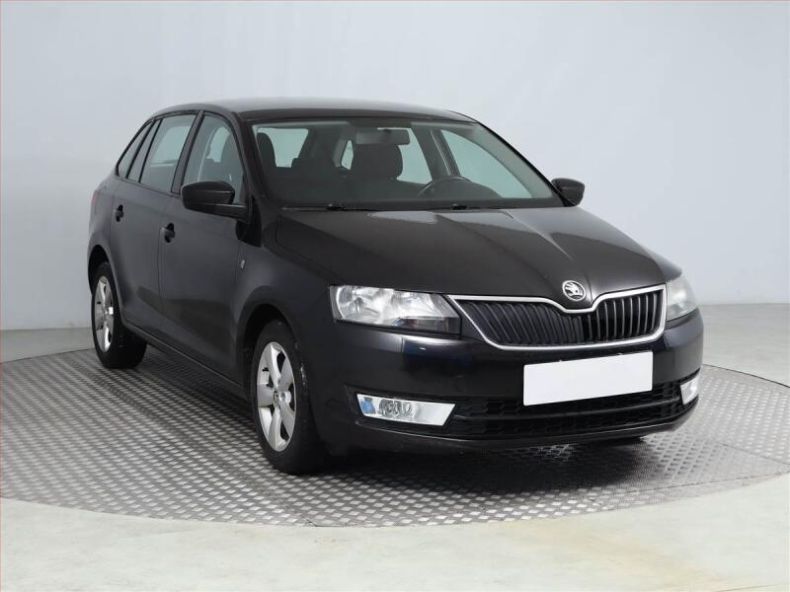 Škoda Rapid - hlavní foto