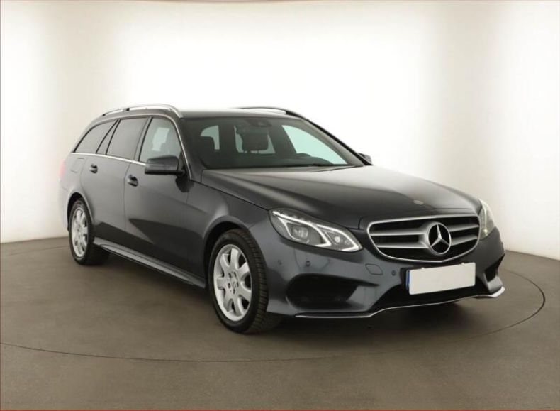 Mercedes Třída E - hlavní fotka inzerátu