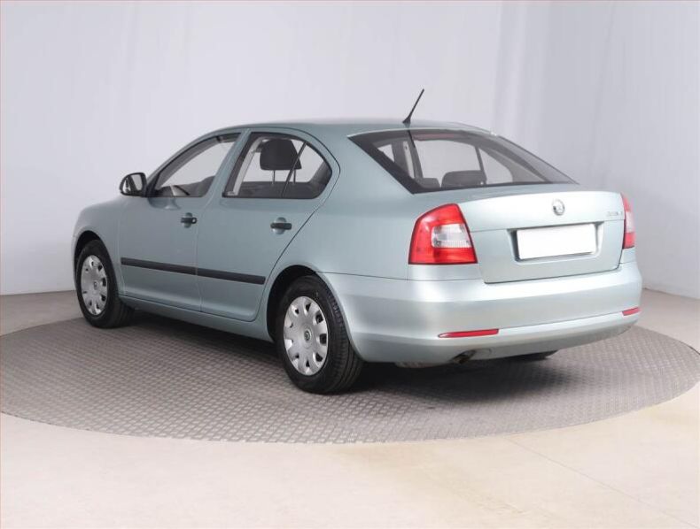 Škoda Octavia - hlavní fotka