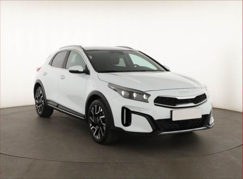 Kia XCeed - hlavní foto