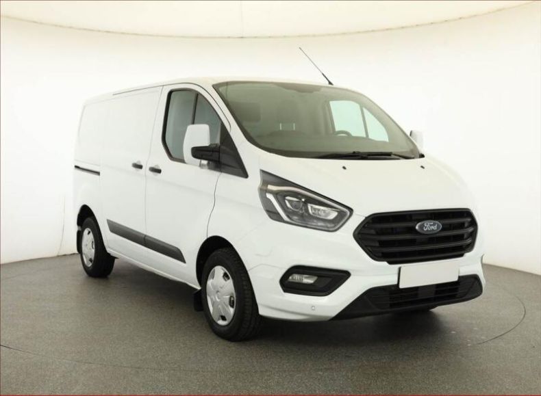 Ford Transit - hlavní foto