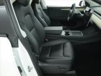 Tesla Model Y - fotka číslo 8