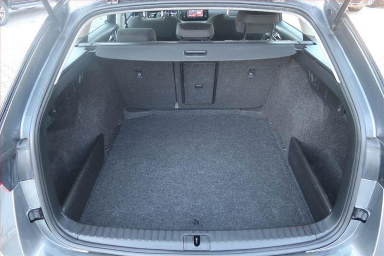 Škoda Octavia - hlavní fotka