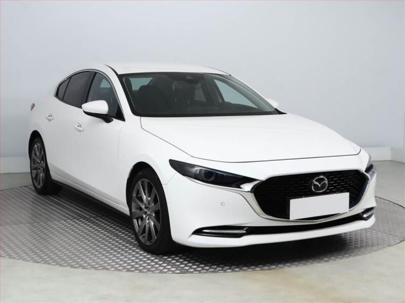 Mazda 3 - hlavní foto
