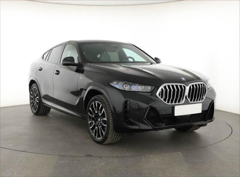 BMW X6 - hlavní foto