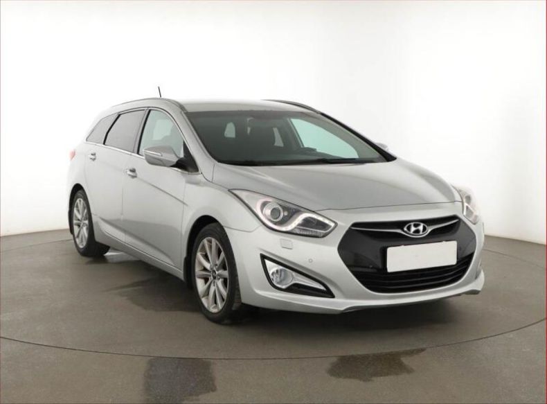 Hyundai i40 - hlavní foto