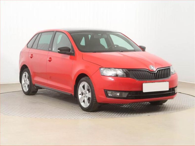 Škoda Rapid - hlavní foto
