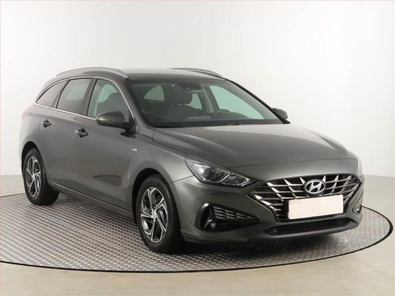 Hyundai i30 - hlavní foto
