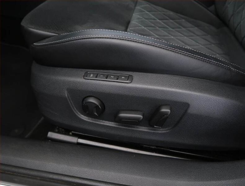 Škoda Superb - hlavní fotka