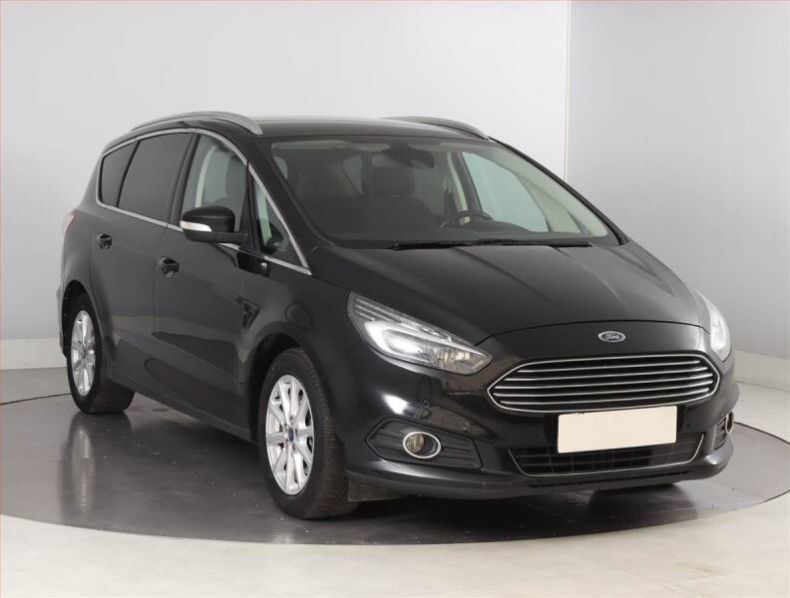 Ford S-MAX - hlavní fotka inzerátu