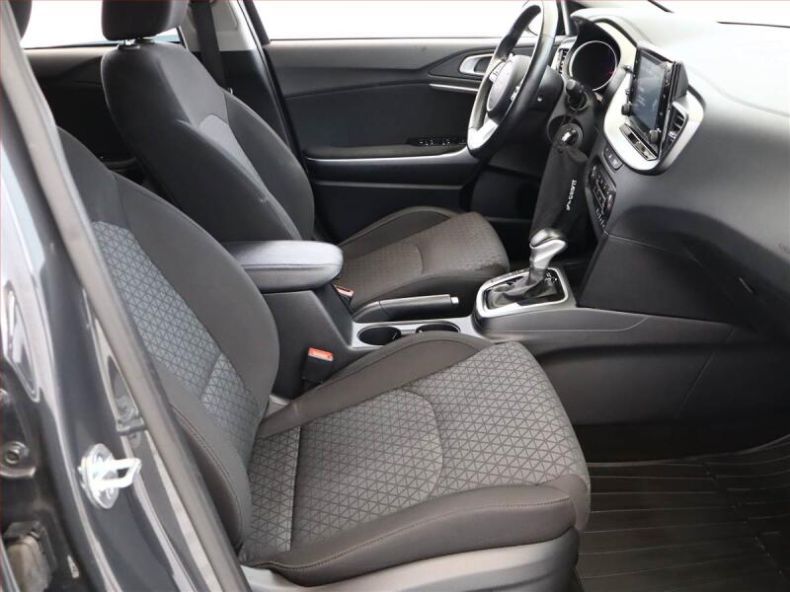 Kia Cee'd - hlavní fotka