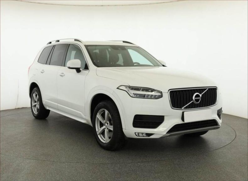Volvo XC90 - hlavní foto