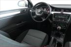 Škoda Superb - fotka číslo 6