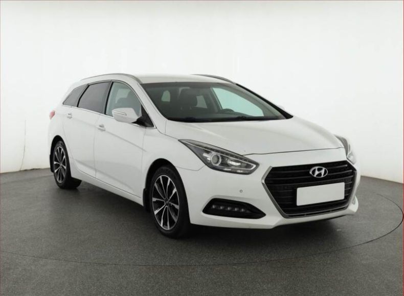 Hyundai i40 - hlavní foto