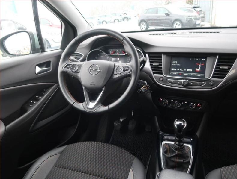 Opel Crossland X - hlavní fotka