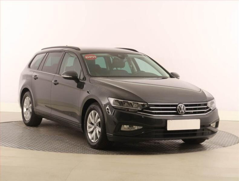 Volkswagen Passat - hlavní foto