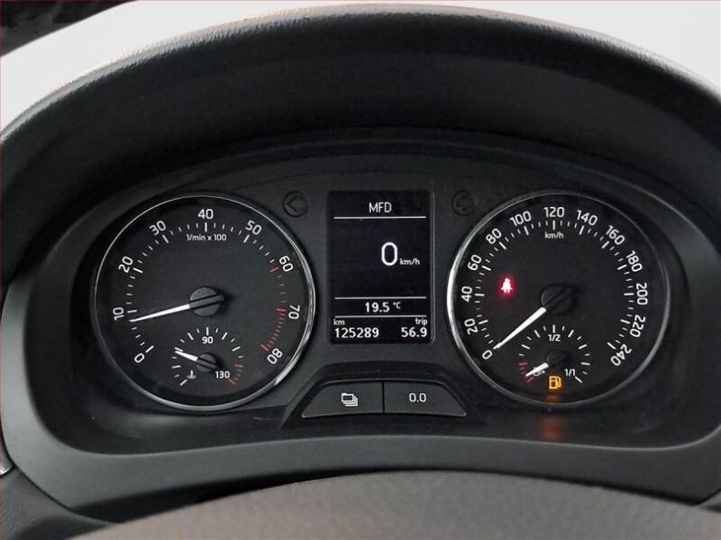 Škoda Rapid - hlavní fotka