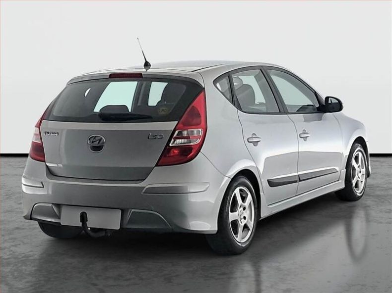 Hyundai i30 - hlavní fotka